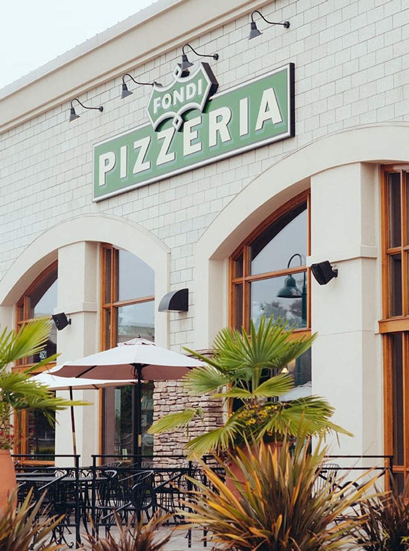 Fondi Pizzeria, Gig Harbor, WA