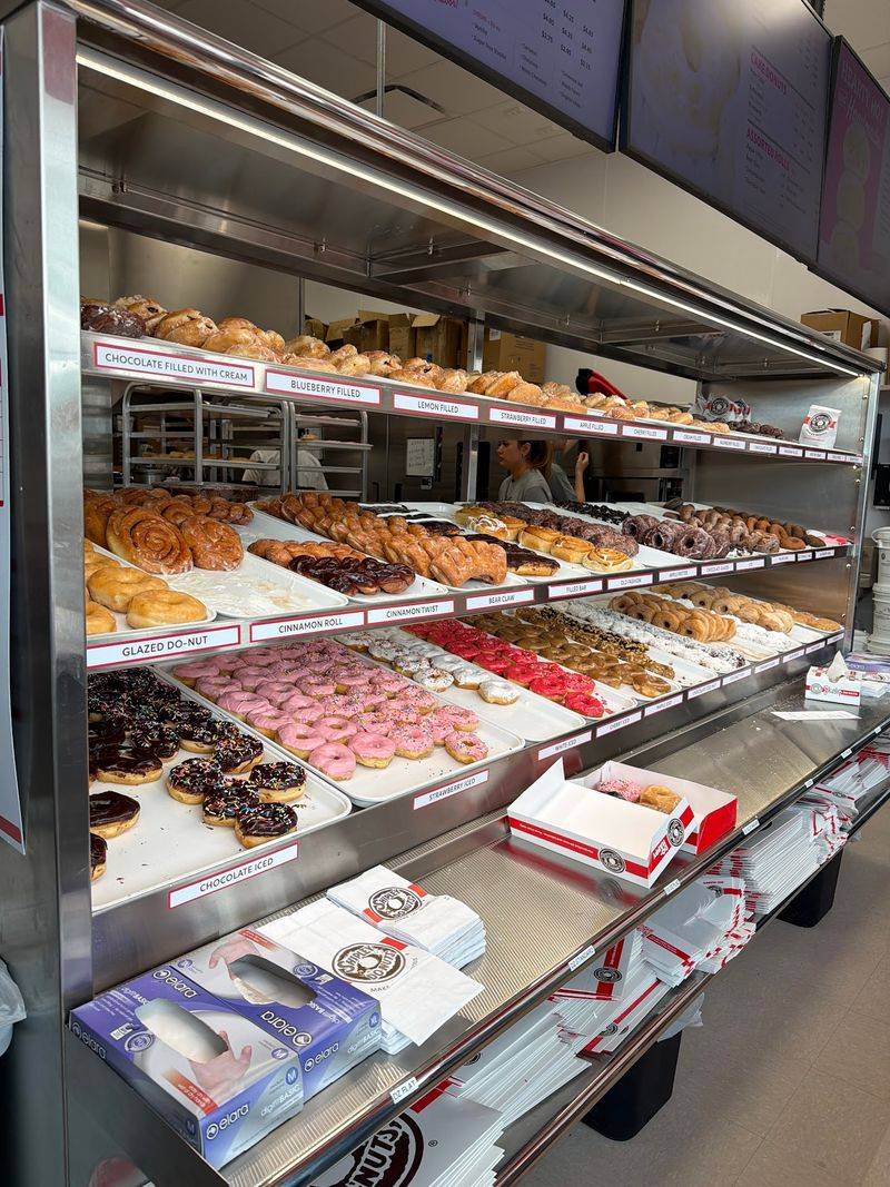 Fresh Batches and the Case for Hot Donuts Fresh Batches and the Case for Hot Donuts