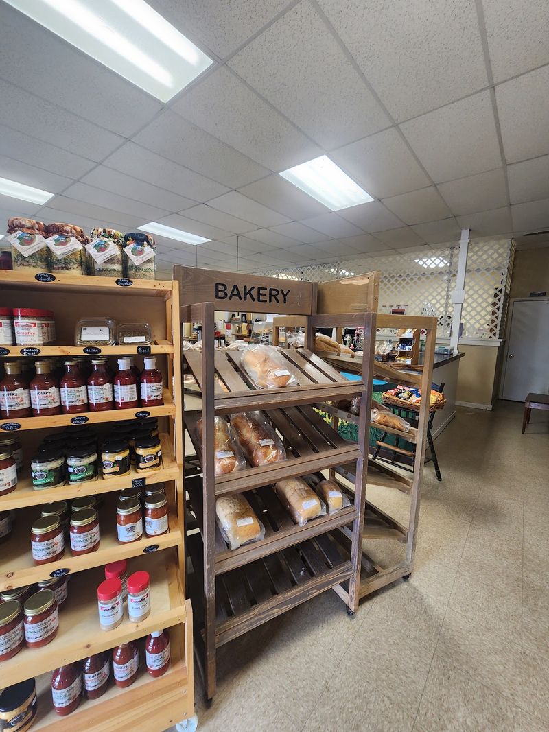 Fresh Breads and Pantry Staples Fresh Breads and Pantry Staples