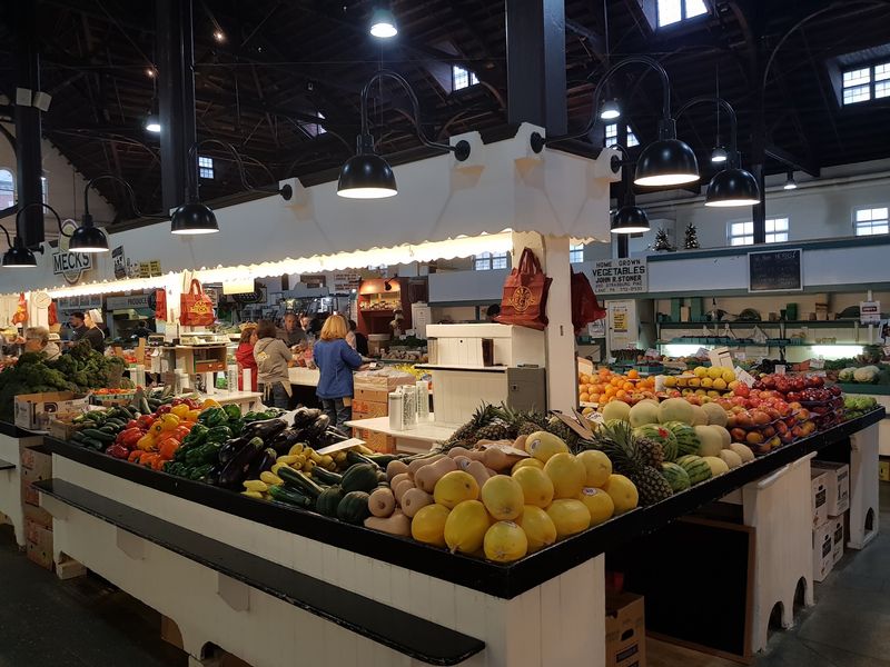 Fresh Produce Straight From Local Farms Fresh Produce Straight From Local Farms