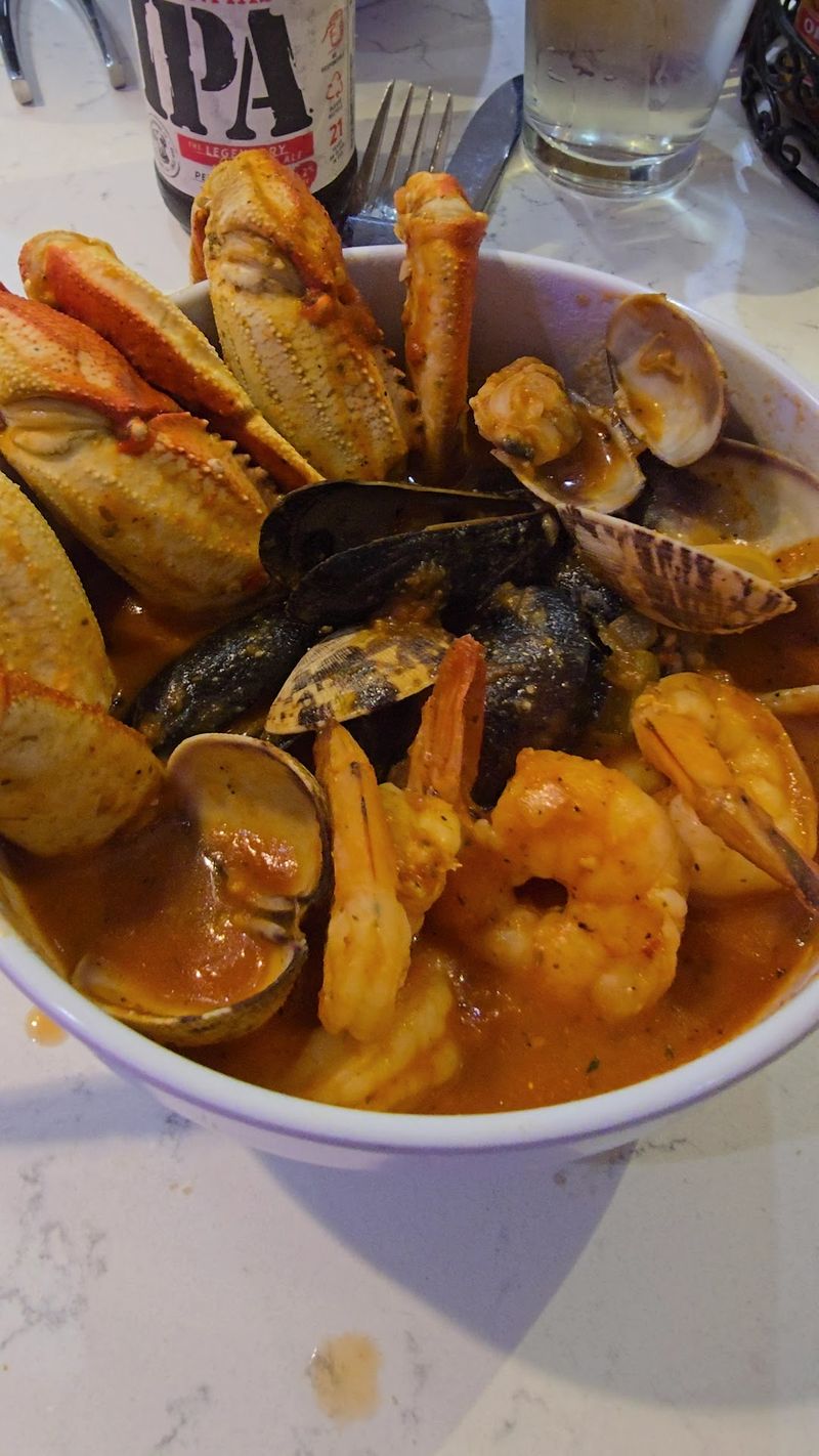 Fresh Seafood That Keeps Earning Praise