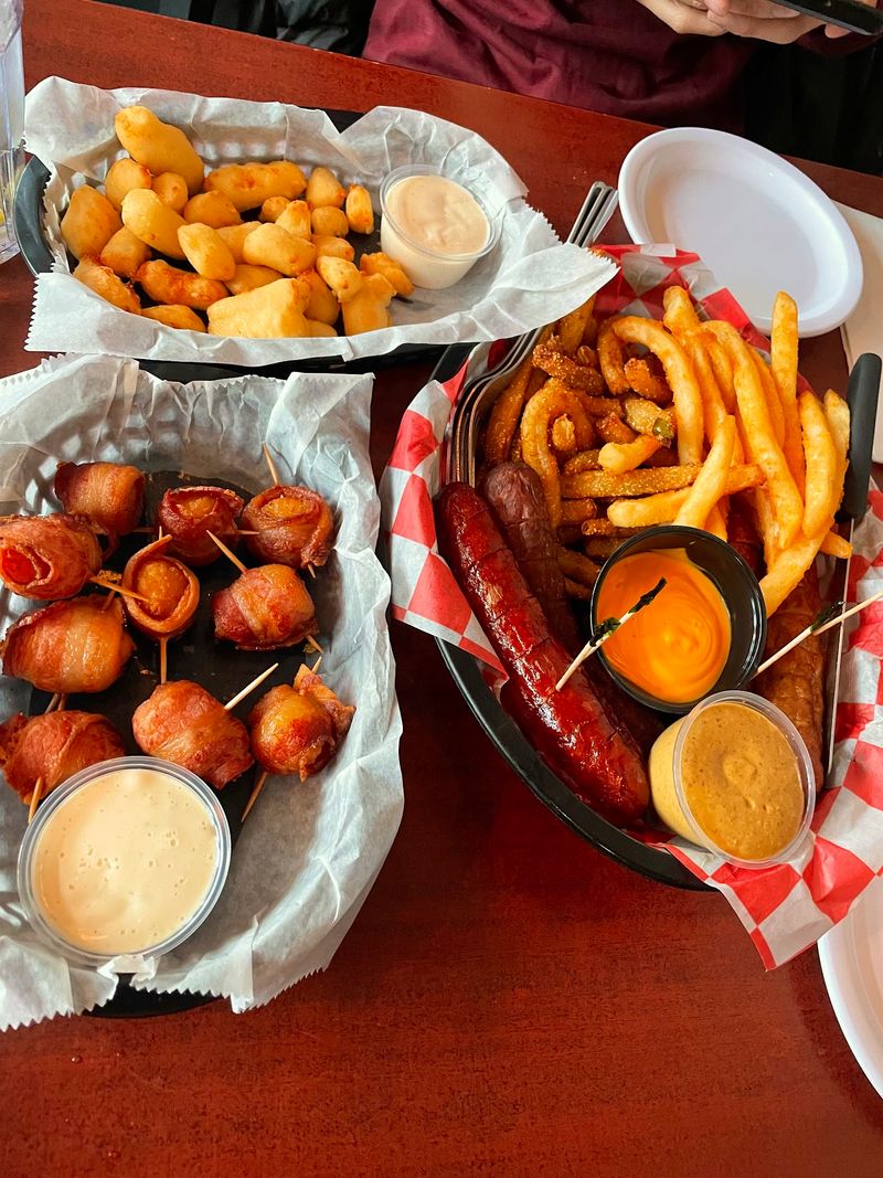 Fried Cheese Curds and Crowd-Favorite Appetizers