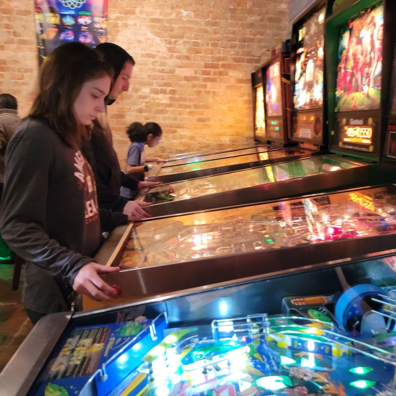 Friendly Owners Who Live for Pinball Friendly Owners Who Live for Pinball