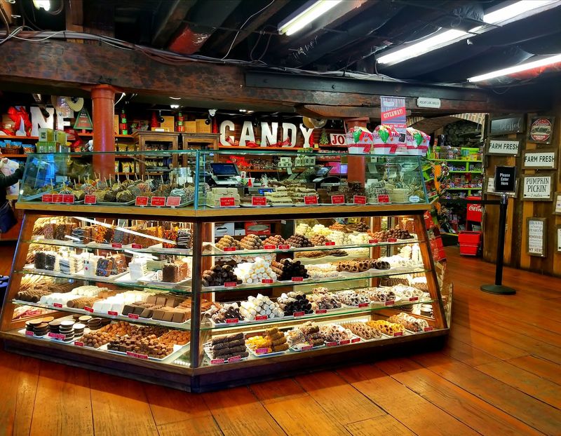 Fudge in a Dizzying Array of Flavors