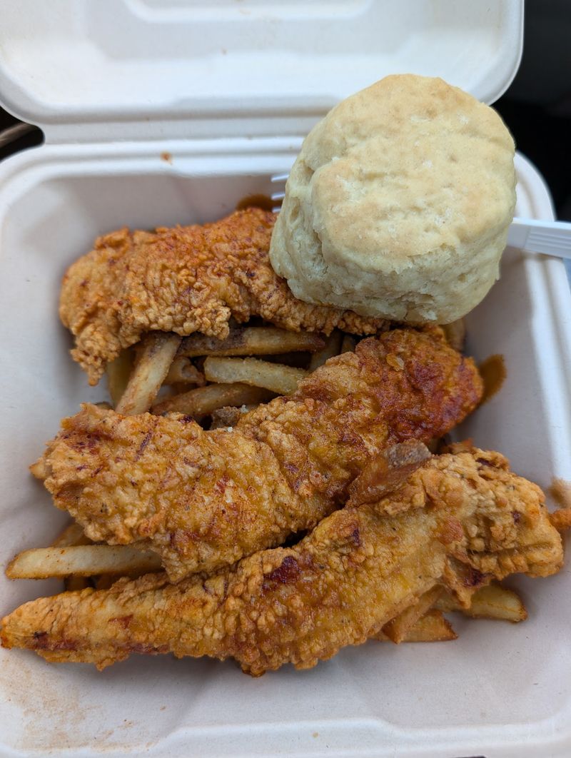 Gabi's Hot Fried Chicken, Lincoln City, OR Gabi's Hot Fried Chicken, Lincoln City, OR