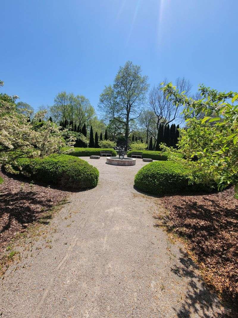 Gardens And Green Spaces To Slow You Down