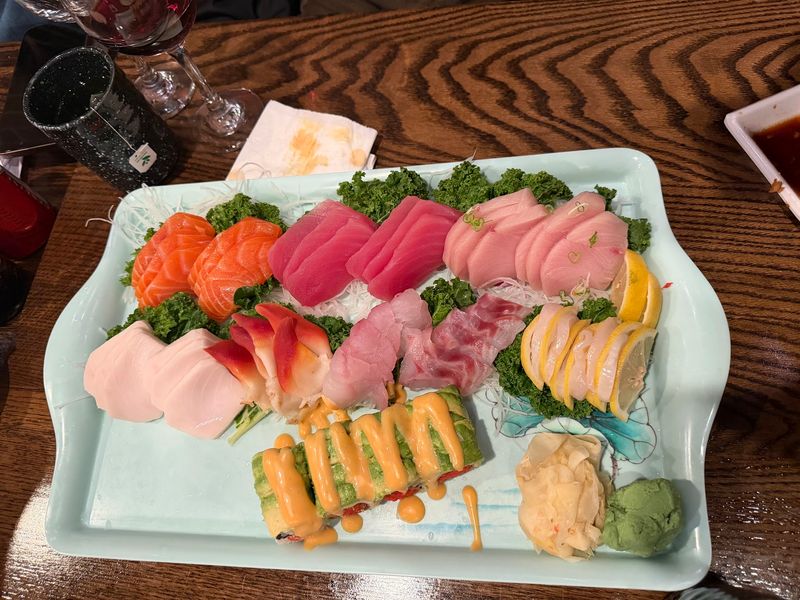 Genji Sushi and Hibachi, Freehold