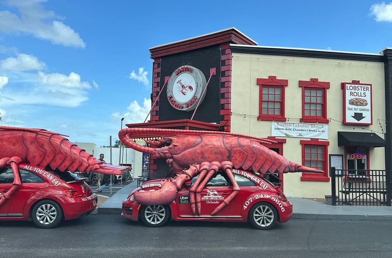 Giant Lobster Cars and a Roaming Photographer