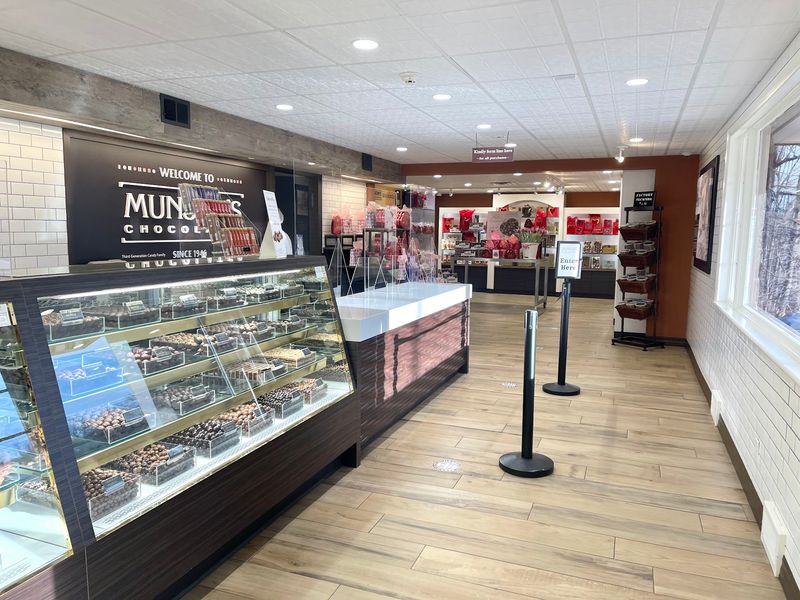 Gift Boxes That Travel Well