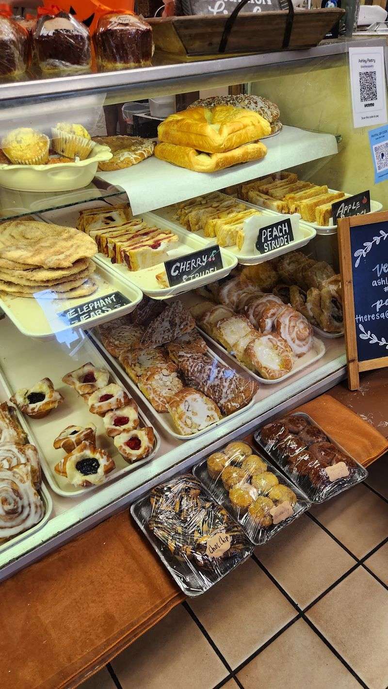 Gluten-Free Treats That Do Not Feel Like An Afterthought Gluten-Free Treats That Do Not Feel Like An Afterthought