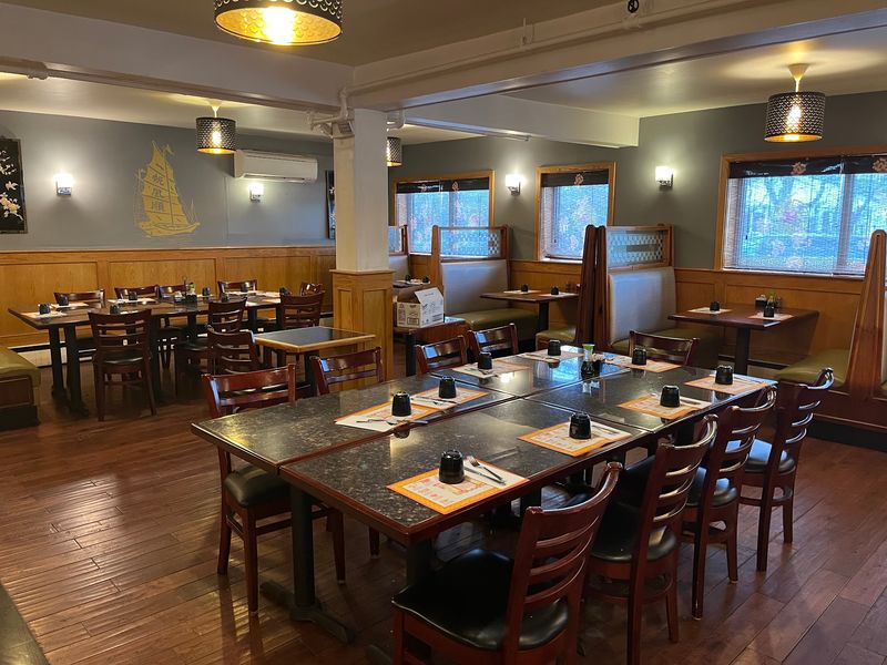 Golden Sails Chinese Restaurant 金航, East Falmouth, MA Golden Sails Chinese Restaurant 金航, East Falmouth, MA