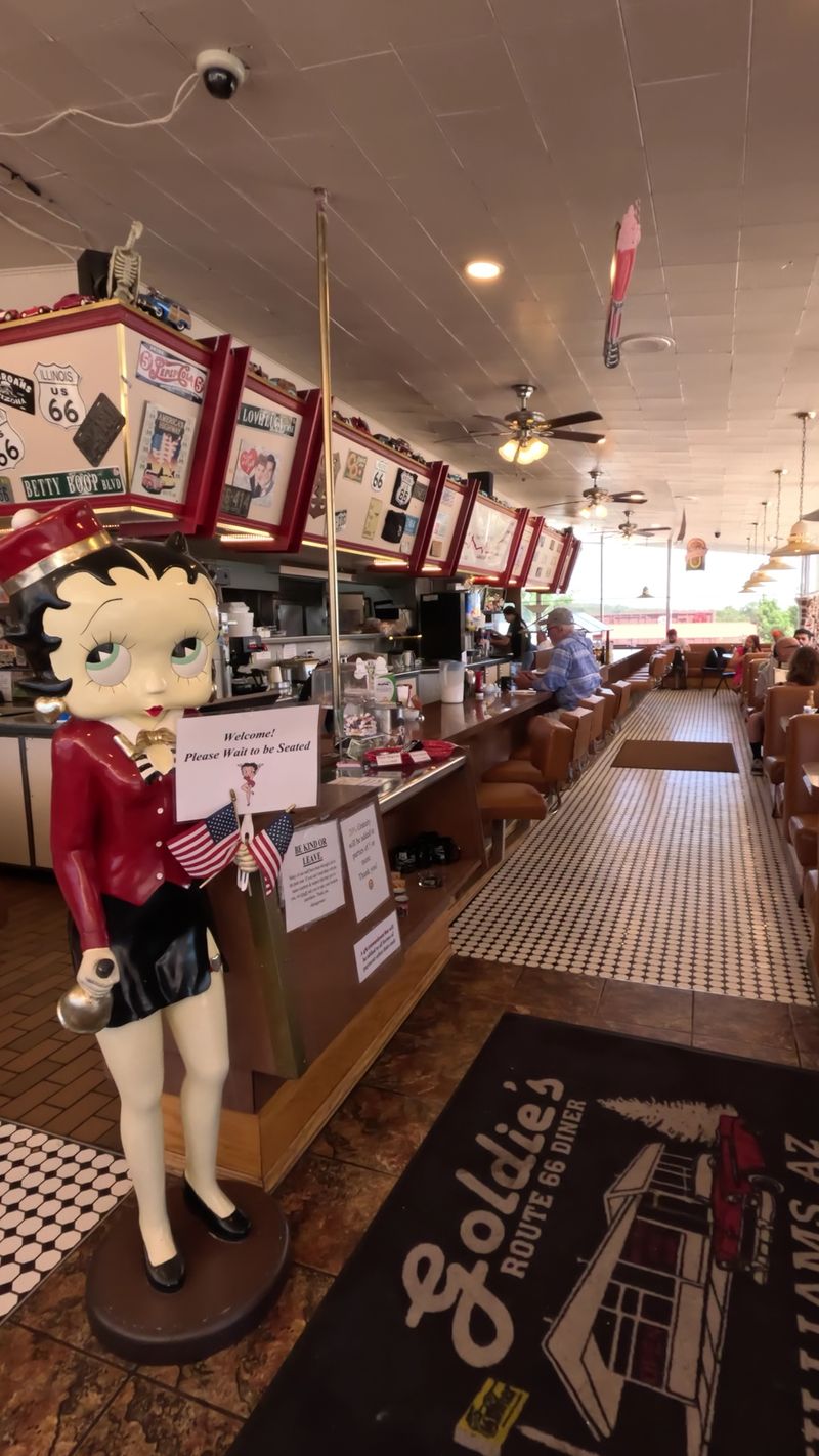 Goldies Route 66 Diner, Williams, AZ