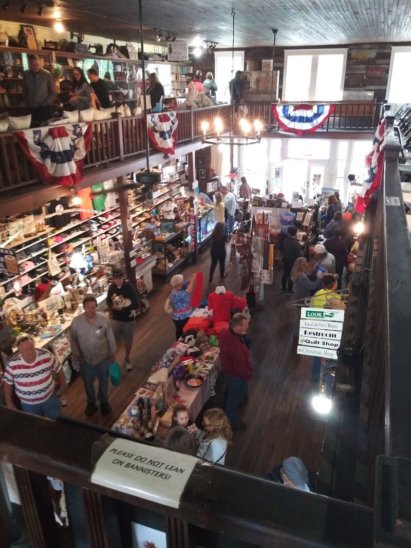 Grab A Town Tour While You Are Here
