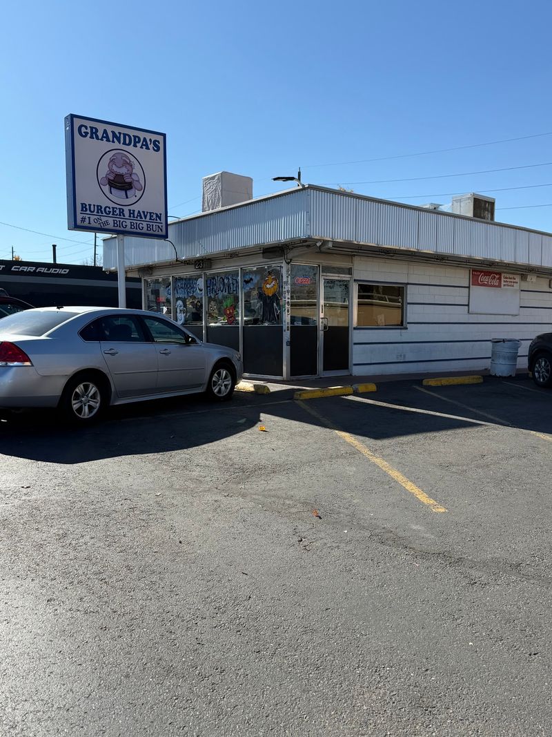 Grandpa's Burger Haven, Denver, CO