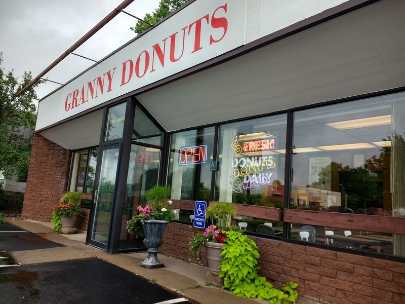 Granny Donuts, West Saint Paul Granny Donuts, West Saint Paul