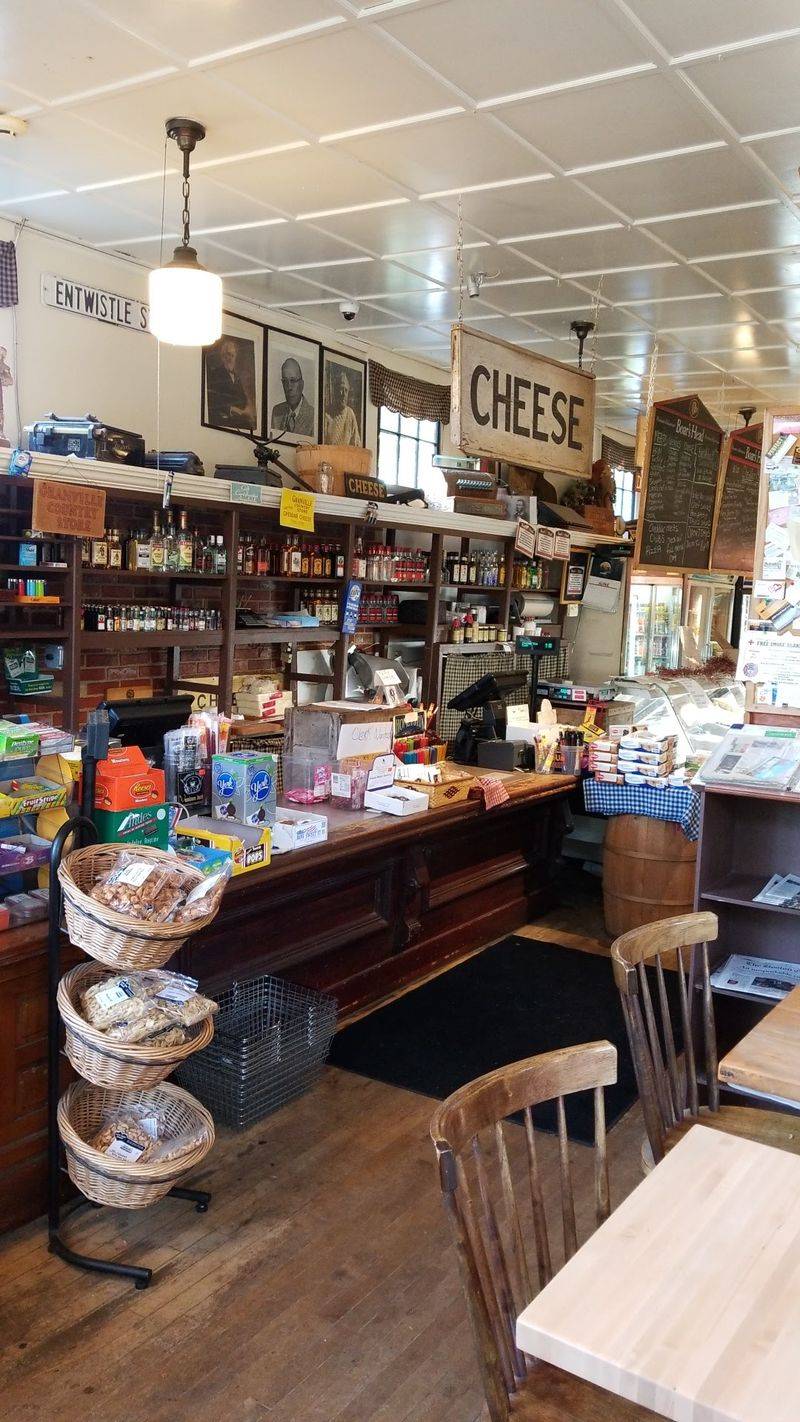 Granville Country Store, Granville, MA