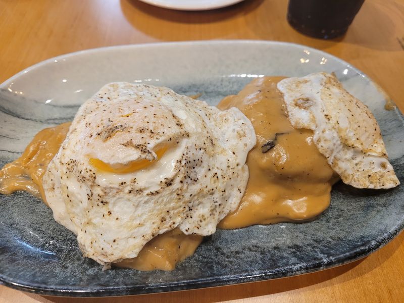 Gravy That Steals The Show