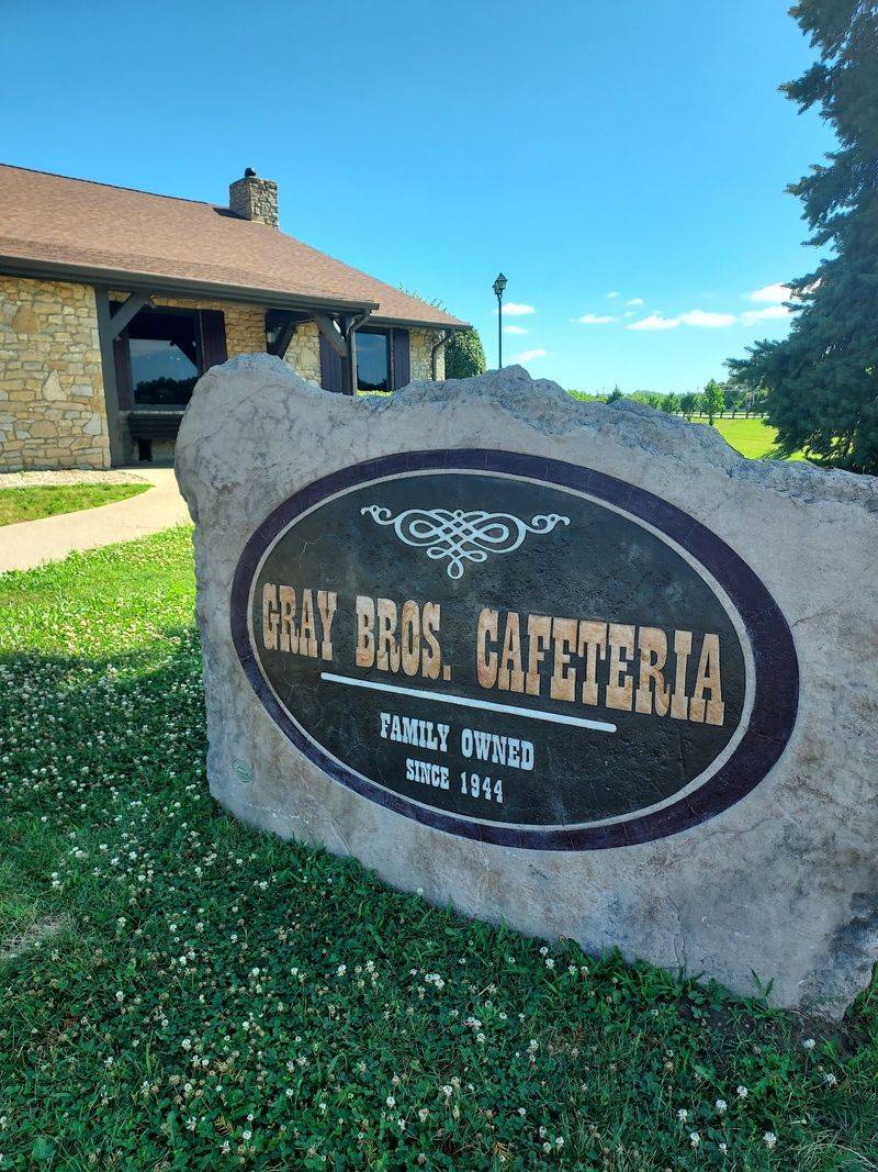 Gray Brothers Cafeteria, Mooresville
