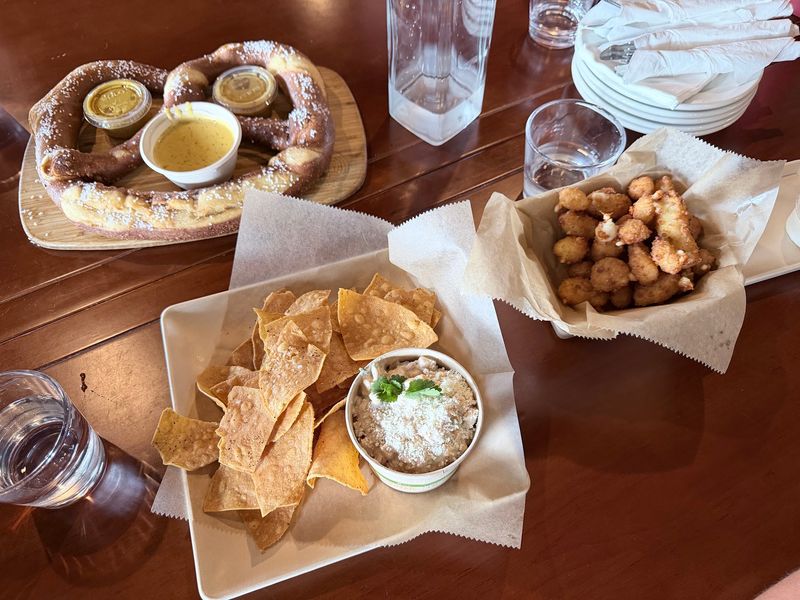 Great Oaks Tavern, Wadsworth, OH