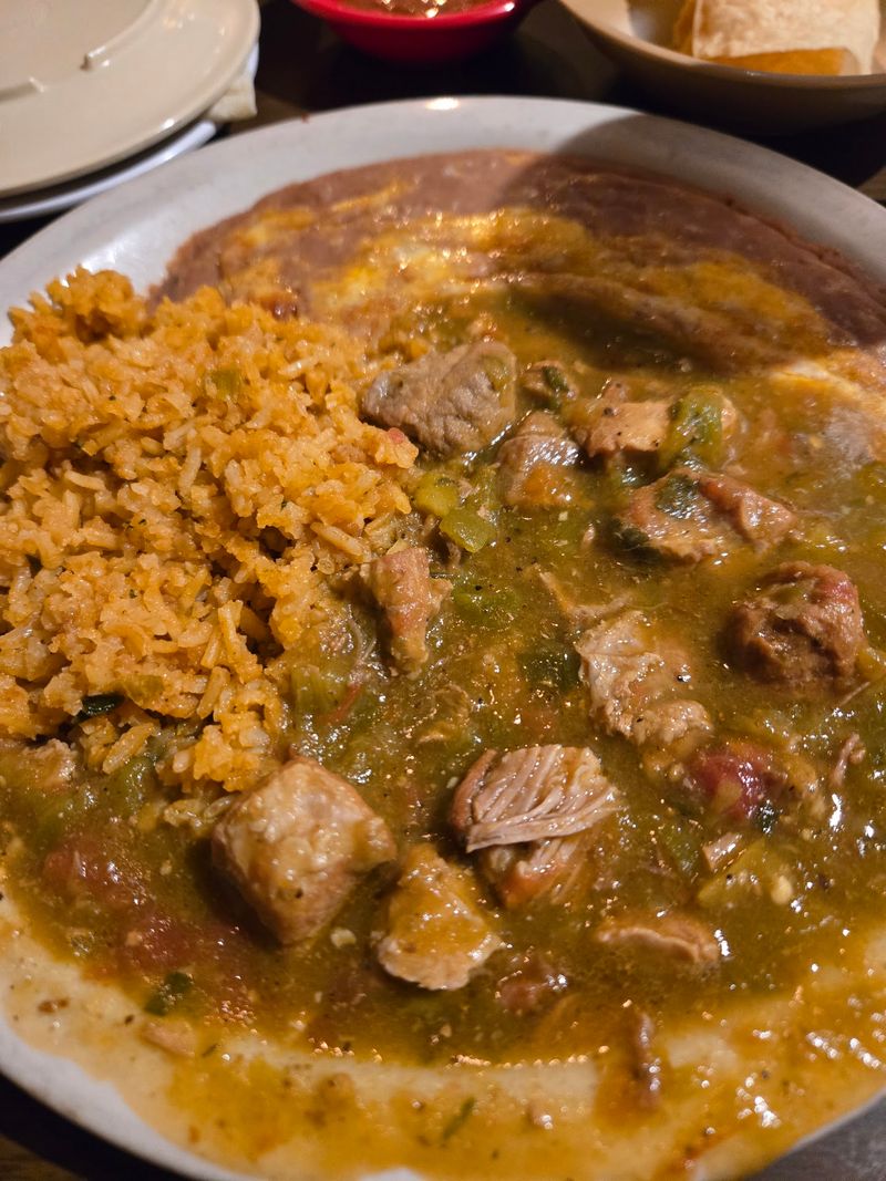 Green Chile That Keeps People Coming Back