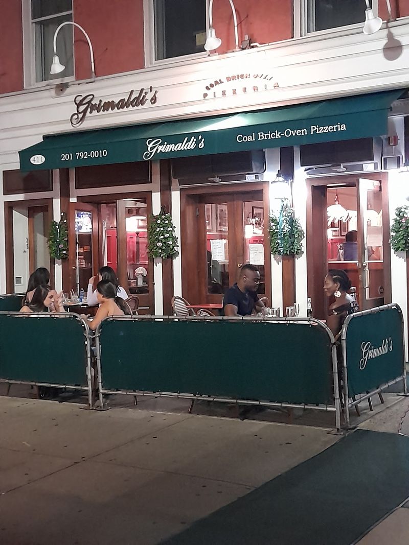 Grimaldi's, Hoboken area roots serving the New York region