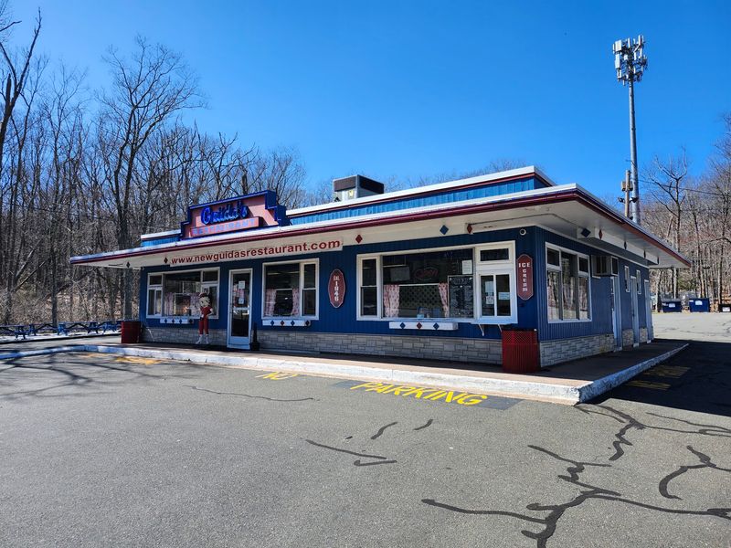Guida's, Middlefield, CT