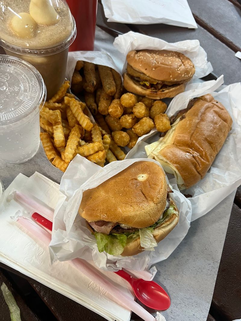 H & W Drive-In, Merced, CA H & W Drive-In, Merced, CA