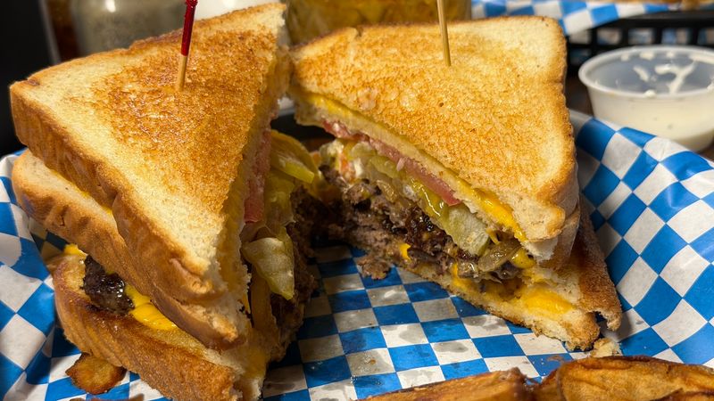 Hand-Smashed Burgers Off An Open Flame Hand-Smashed Burgers Off An Open Flame