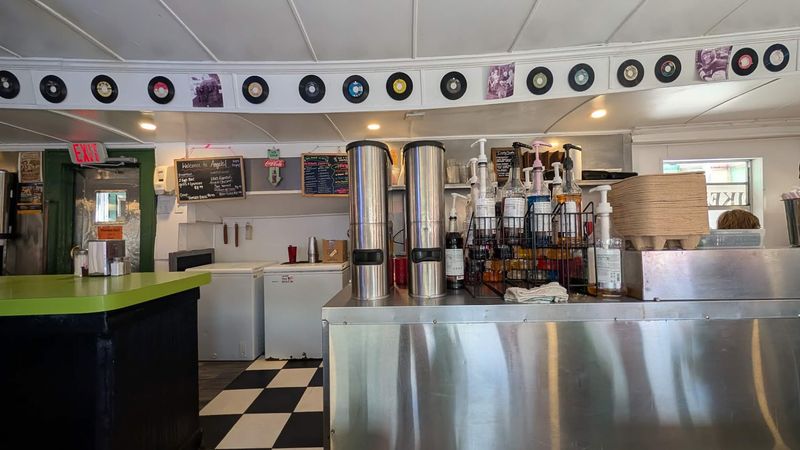 Hand-Turned Milkshake Machines From The Past