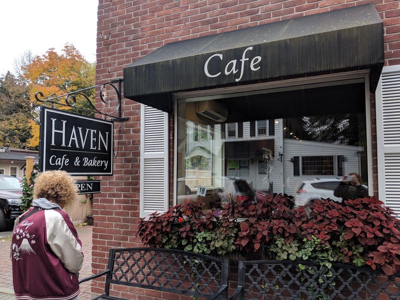 Haven, Lenox, MA