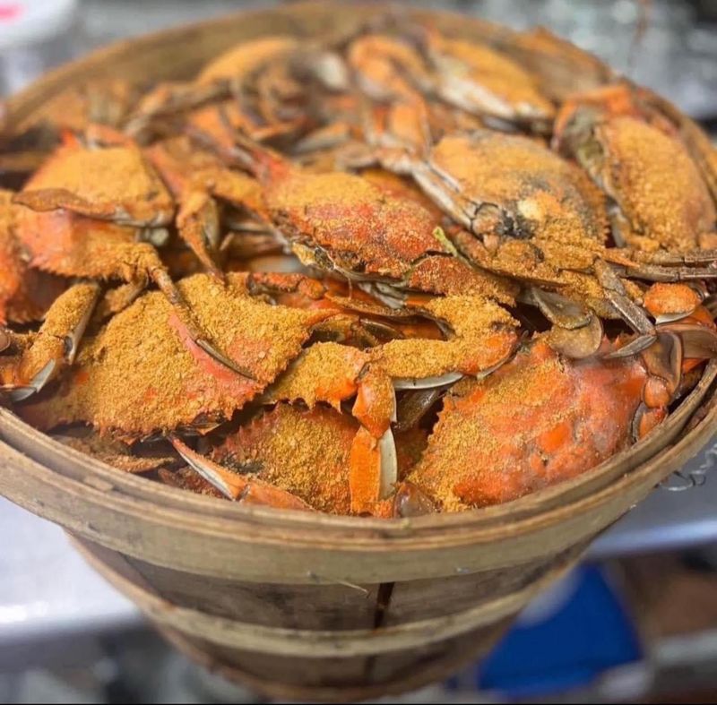 Heavy Crabs and a Heavy Hand With Old Bay