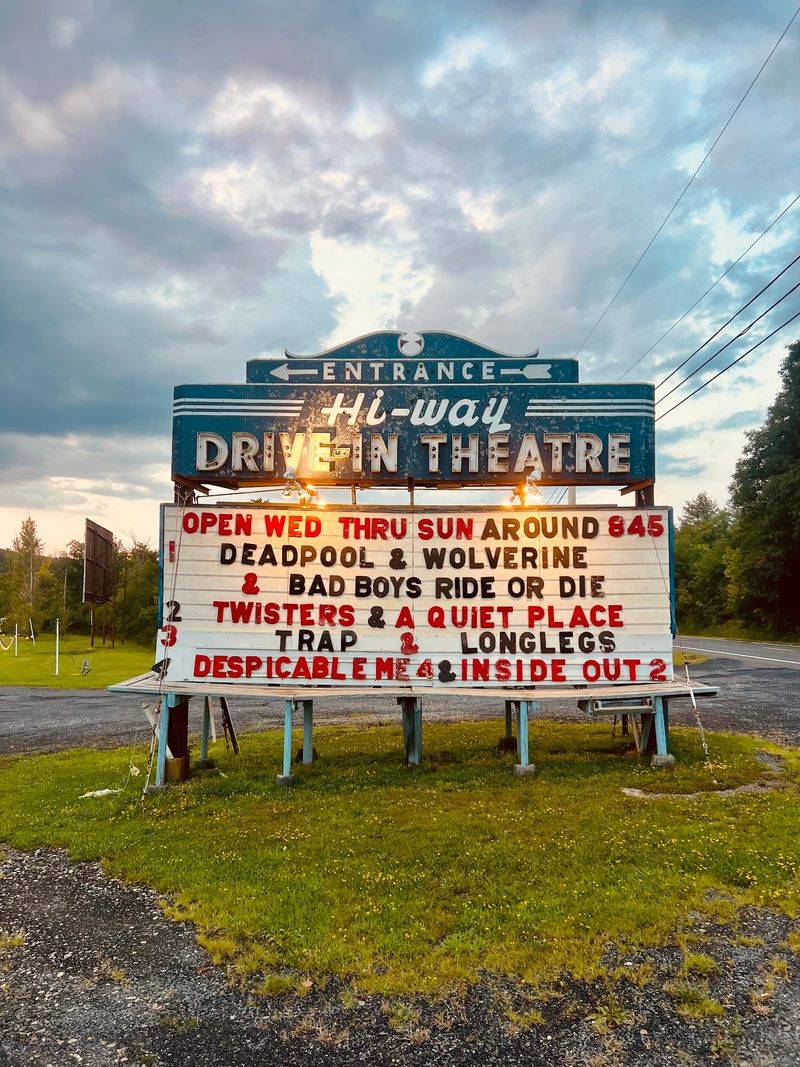 Hi-Way Drive-In, Coxsackie