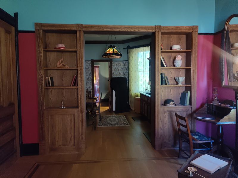 Hidden Doors and Secret Passages Hidden Doors and Secret Passages