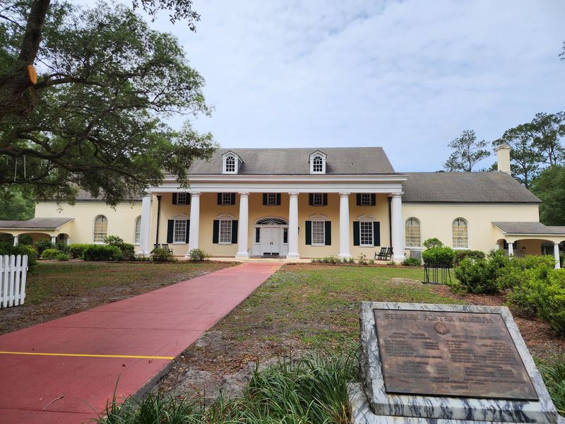 Home Prices That Turn Heads