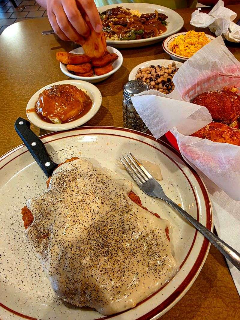 Homestyle Southern Plates
