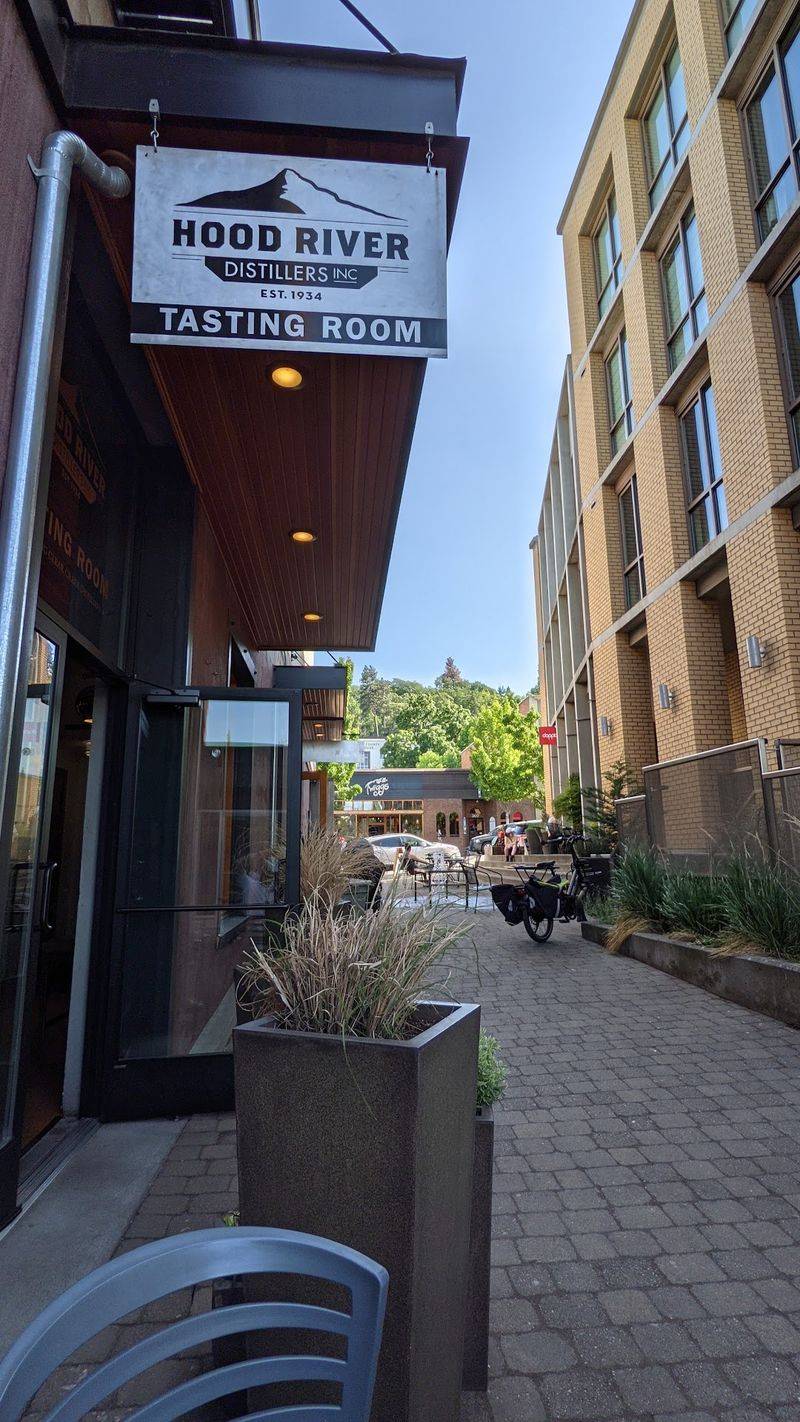 Hood River Distillers Tasting Room, Hood River, OR Hood River Distillers Tasting Room, Hood River, OR