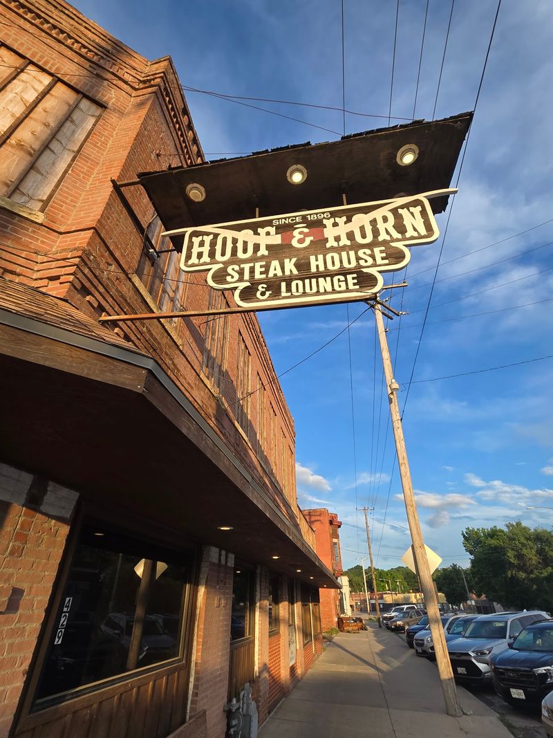 Hoof & Horn Steak House, St Joseph, MO