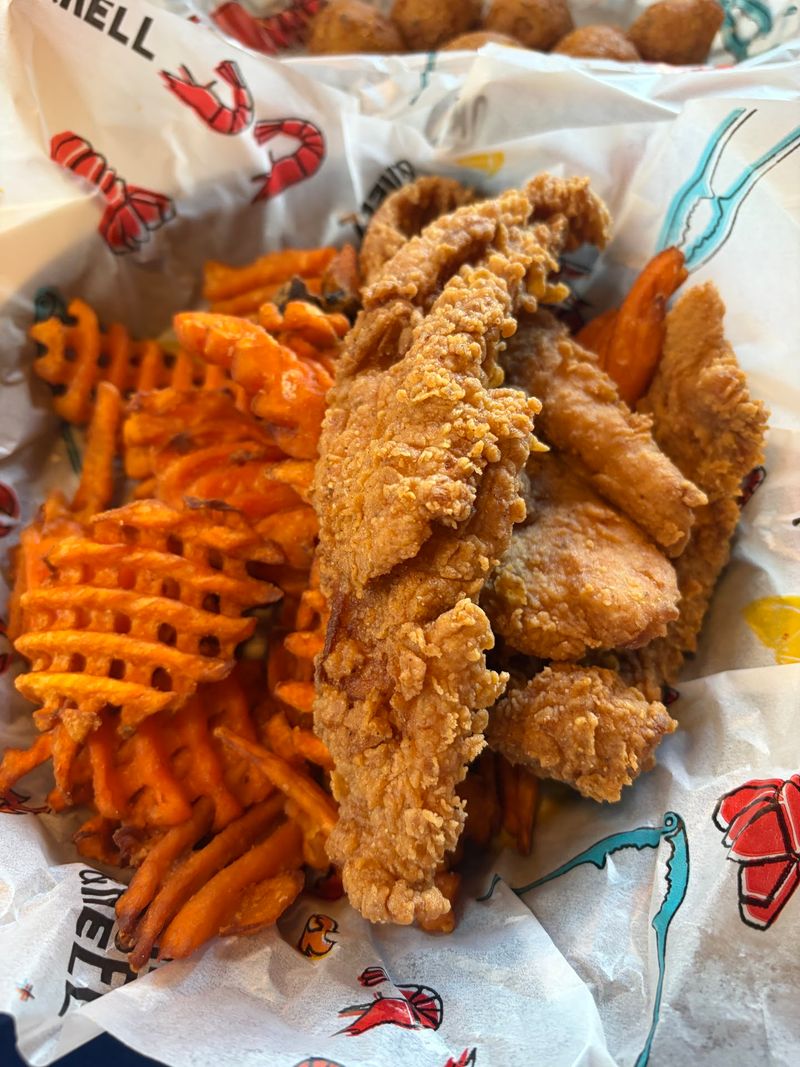 Hook & Reel Cajun Seafood & Bar, Overland Park, KS Hook & Reel Cajun Seafood & Bar, Overland Park, KS