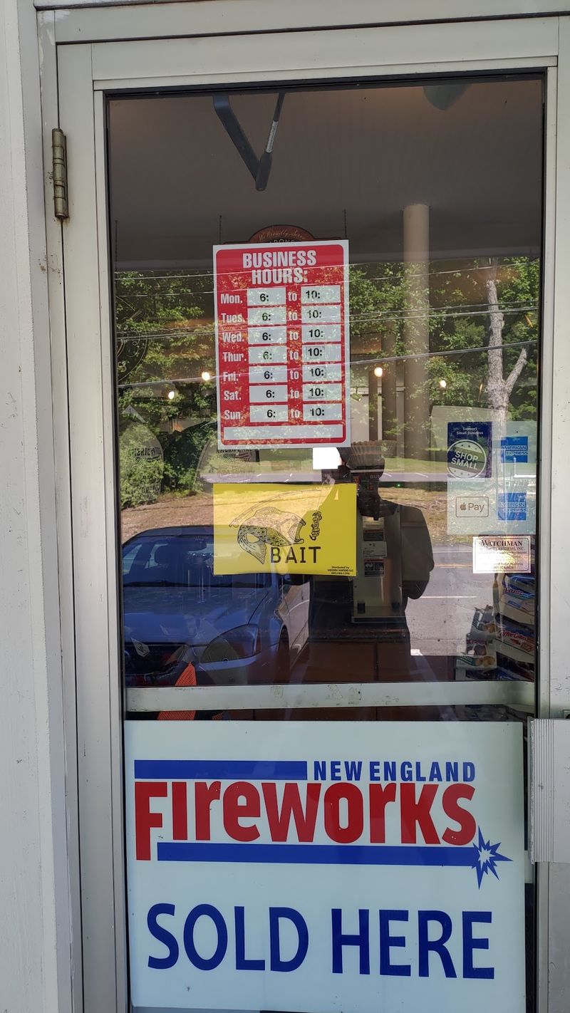 Hours, Prices, And Planning Your Stop