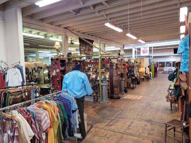 Hours, Prices, Parking, And The Bag Rule