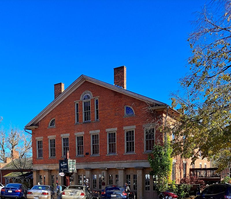 Hours, Tickets, and Planning Your Visit Hours, Tickets, and Planning Your Visit