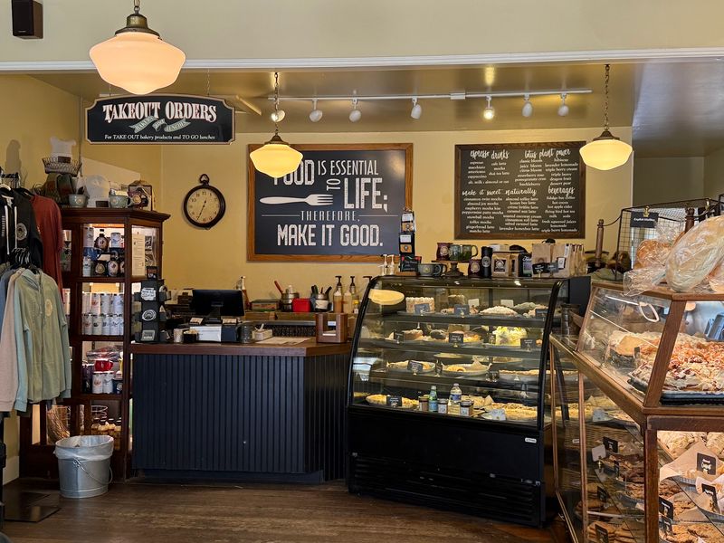 Hours, Waits, and Tips for Your Visit Hours, Waits, and Tips for Your Visit