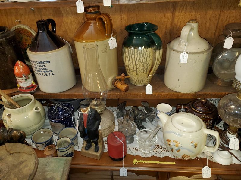 Housewares And Retro Kitchen Finds