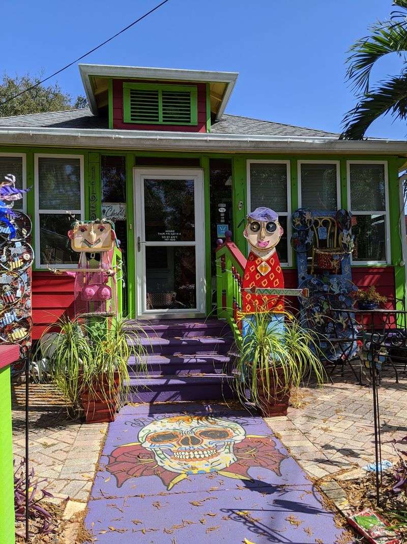 How A Neighborhood Turned Into A Canvas How A Neighborhood Turned Into A Canvas