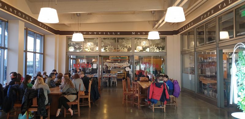 How The Layout And Seating Work How The Layout And Seating Work