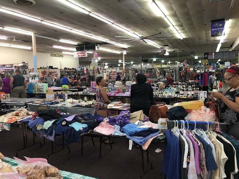 Hundreds of Sellers Under One Roof