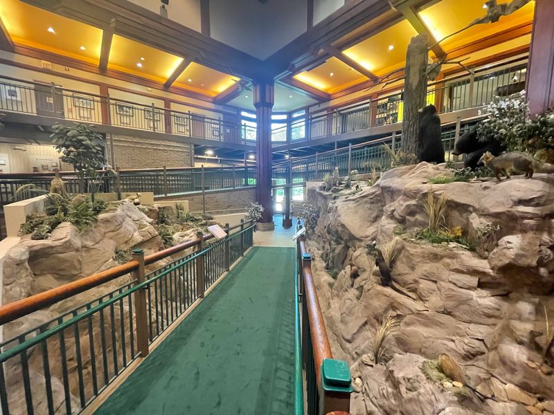Inside the Jane Hurt Yarn Interpretive Center