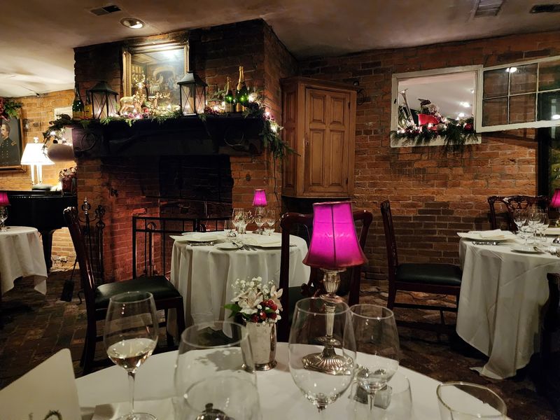 Intimate Rooms Made For Two