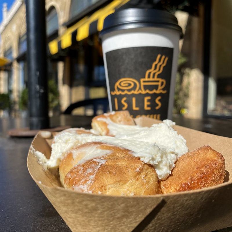Isles Bun & Coffee, Minneapolis, MN