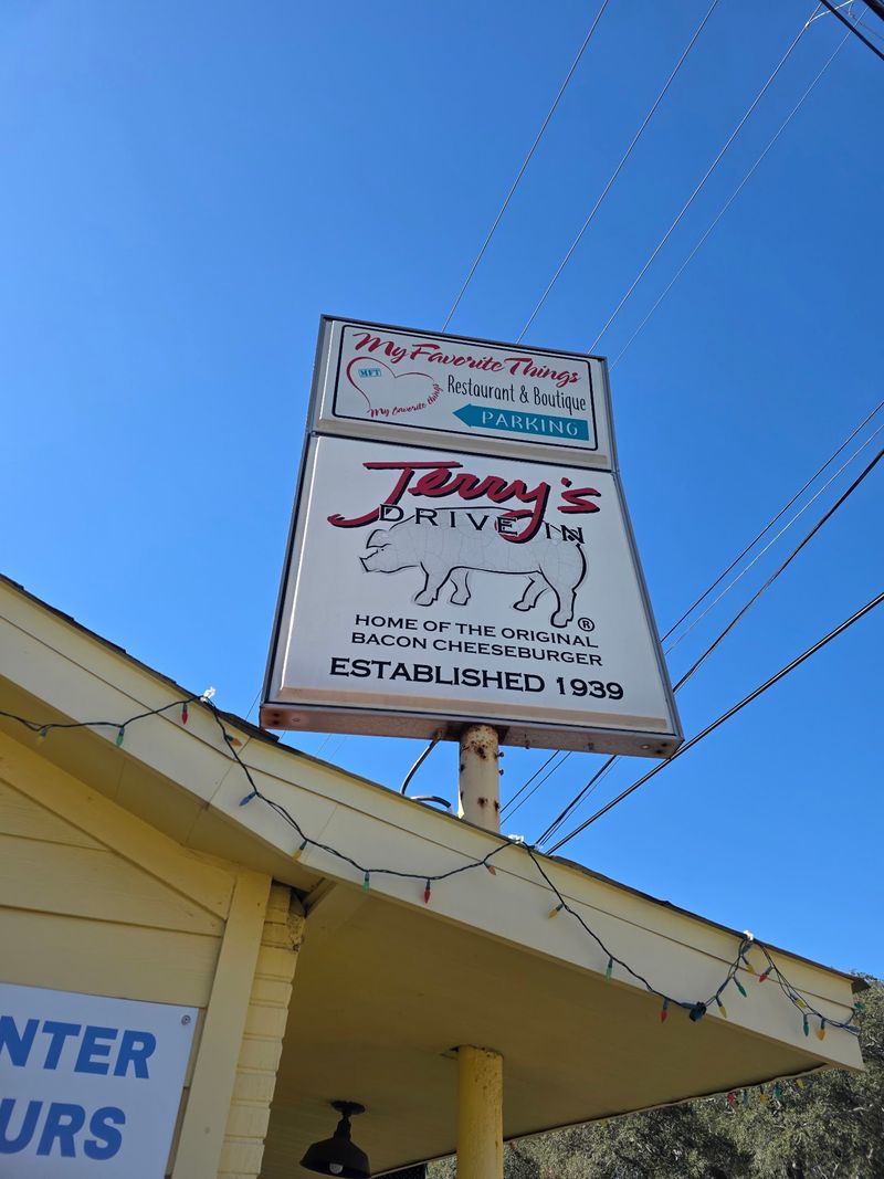 Jerry's Drive In, Pensacola, FL Jerry's Drive In, Pensacola, FL